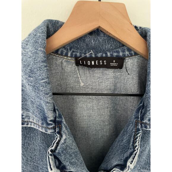 Lioness Oversized Denim Jacket - Picture 6 of 8